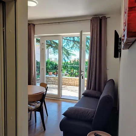 Tangerine 아파트 *